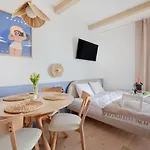 Apartament 4 Pory Roku- 200m Plaża, Prywatny Parking
