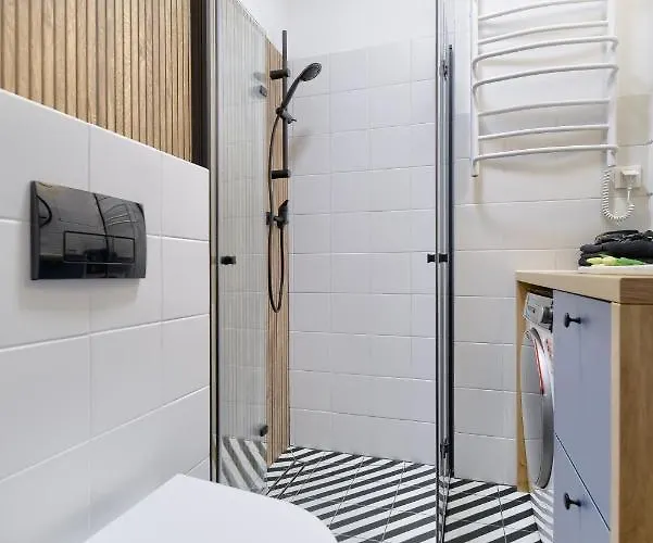 4 Pory Roku- 200m Plaza, Prywatny Parking Daire Sopot