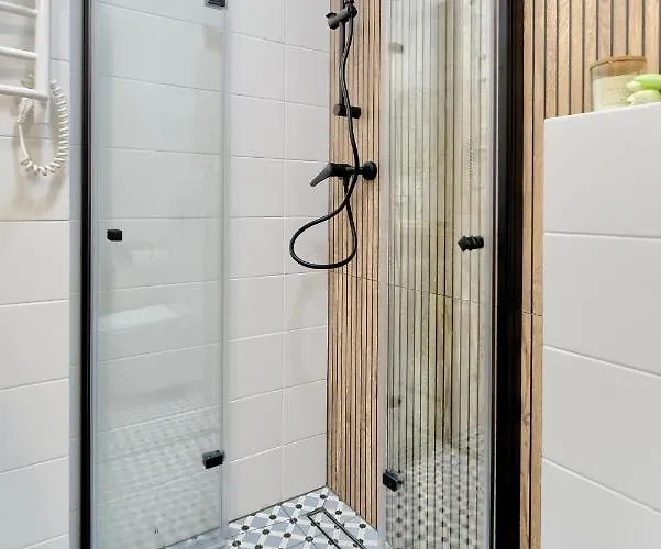 4 Pory Roku- 200m Plaza, Prywatny Parking Daire Sopot