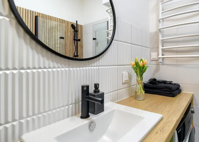 4 Pory Roku- 200m Plaza, Prywatny Parking Daire *