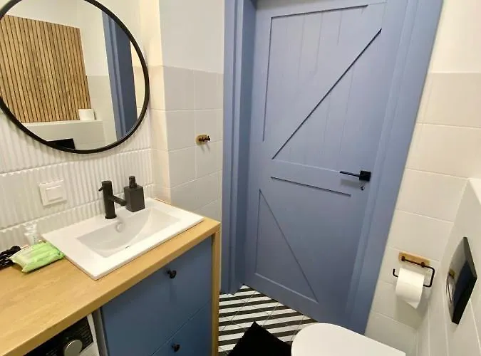 4 Pory Roku- 200m Plaza, Prywatny Parking Daire Sopot